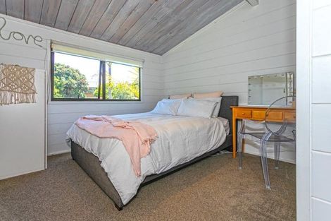 Photo of property in 13 Braddock Grove, Pauanui, Hikuai, 3579