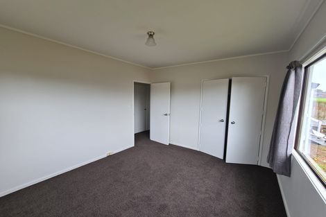 Photo of property in 16 Southview Place, Wattle Downs, Auckland, 2102