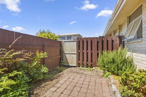 Photo of property in 14 John Street, Raglan, 3225