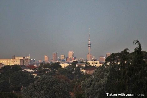 Photo of property in 53 Don Buck Road, Massey, Auckland, 0614