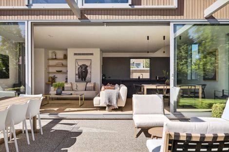 Photo of property in 1/61 Eely Point Road, Wanaka, 9305