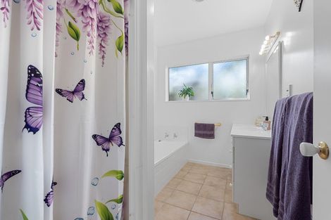 Photo of property in 2/454 Hibiscus Coast Highway, Orewa, 0931