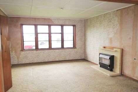 Photo of property in 11 Mckenzie Street, Levin, 5510