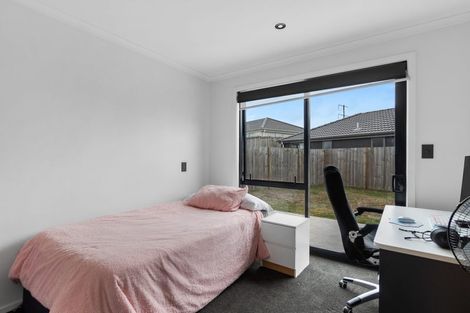 Photo of property in 17 Pragma Rise, Rototuna North, Hamilton, 3210