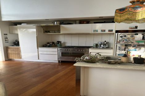 Photo of property in 282 Motutara Road, Muriwai, Waimauku, 0881