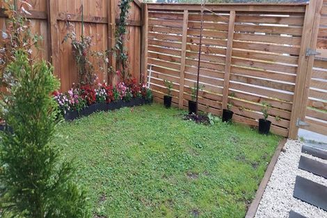 Photo of property in 19b Poruru Close, Papakura, 2110