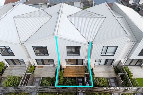 Photo of property in 4/29 Normandy Place, Henderson, Auckland, 0610