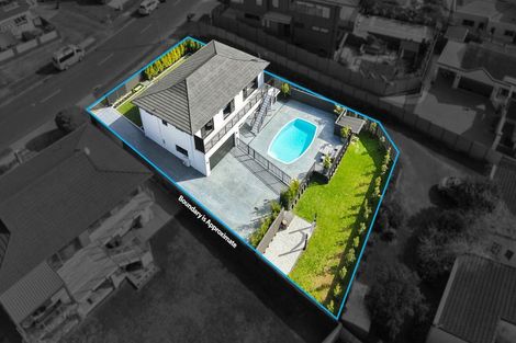Photo of property in 114 Bramley Drive, Farm Cove, Auckland, 2012