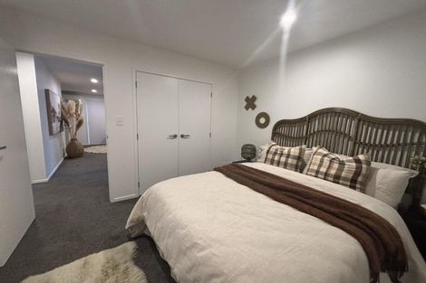 Photo of property in 1b Towai Street, Inglewood, 4330