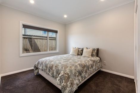 Photo of property in 25 Ken Douglas Drive, Aotea, Porirua, 5024