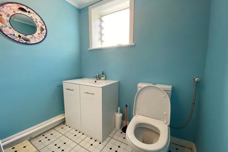 Photo of property in 30 Dakota Avenue, Beach Haven, Auckland, 0626