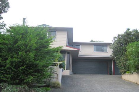 Photo of property in 21 Dominica Crescent, Grenada Village, Wellington, 6037