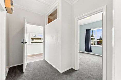 Photo of property in 28 Aotea Street, Castlecliff, Whanganui, 4501