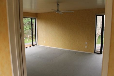 Photo of property in 185 Airfield Road, Takanini, Papakura, 2582