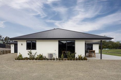 Photo of property in 12 Whitehaven Street, Weston, Oamaru, 9401