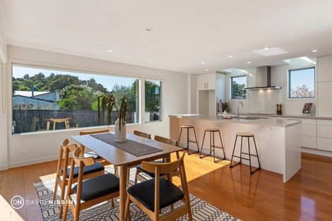Photo of property in 11 Stanaway Street, Hillcrest, Auckland, 0627