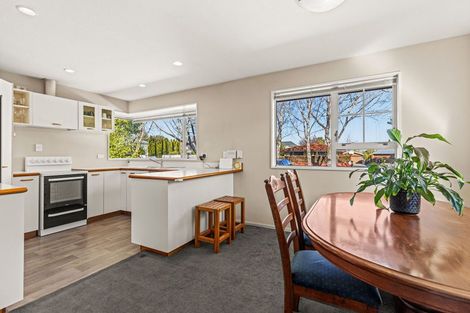 Photo of property in 2/18 Barnes Road, Redwood, Christchurch, 8051