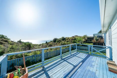 Photo of property in 7c Mako View, Titahi Bay, Porirua, 5022