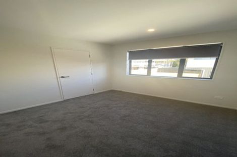 Photo of property in 2/39 Renata Crescent, Te Atatu Peninsula, Auckland, 0610