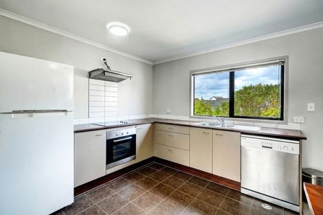Photo of property in St Claire Village, 6/172 Mcleod Road, Te Atatu South, Auckland, 0610