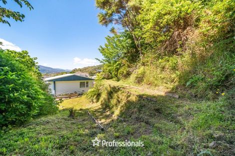 Photo of property in 8 Harlow Grove, Wainuiomata, Lower Hutt, 5014