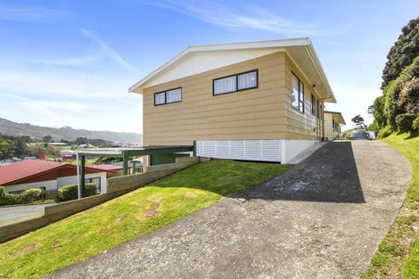 Photo of property in 4a Arawhata Street, Ranui, Porirua, 5024