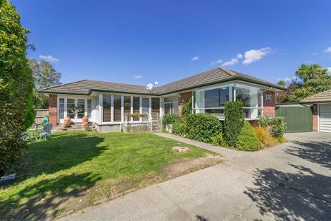Photo of property in 247 Wairakei Road, Bryndwr, Christchurch, 8053