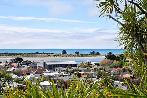 Photo of property in 11 Egnot Heights, Redcliffs, Christchurch, 8081