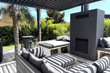 Photo of property in 106 Nikau Close, Matarangi, Whitianga, 3592