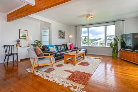 Photo of property in 335 Edward Street, Coromandel, 3506