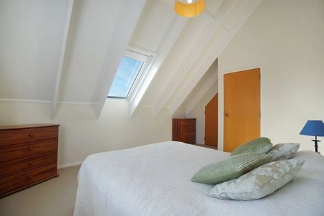 Photo of property in 2/10 Counsel Terrace, Mount Albert, Auckland, 1025