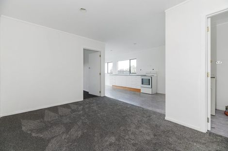 Photo of property in 276 Sturges Road, Henderson, Auckland, 0612