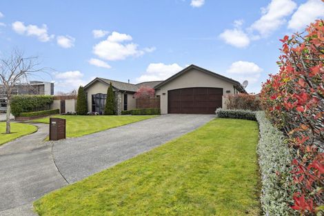 Photo of property in 14 Trump Place, Kelvin Grove, Palmerston North, 4414