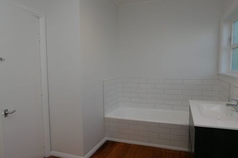 Photo of property in 14 Hillcrest Road, Raumati South, Paraparaumu, 5032