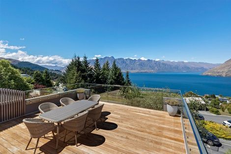 Photo of property in 3 Caples Place, Fernhill, Queenstown, 9300