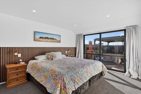 Photo of property in 5 Kearns Drive, Halswell, Christchurch, 8025