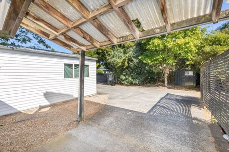 Photo of property in 70 Oakfield Crescent, Pukete, Hamilton, 3200