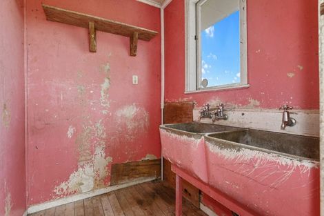 Photo of property in 61 Ford Road, Fordlands, Rotorua, 3015