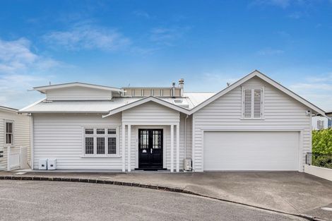 Photo of property in 1 Ring Terrace, Saint Marys Bay, Auckland, 1011