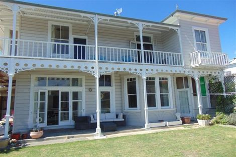 Photo of property in 21 May Avenue, Hospital Hill, Napier, 4110