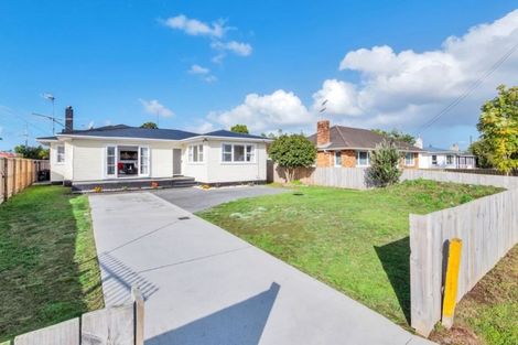 Photo of property in 16 George Street, Papakura, 2110