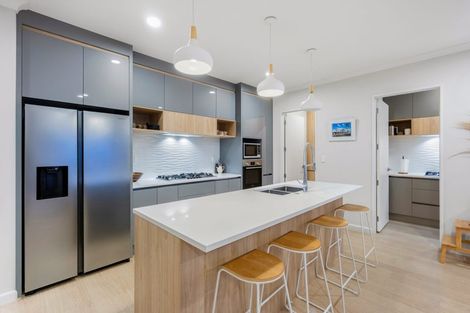 Photo of property in 11 Tawatawa Street, Long Bay, Auckland, 0630