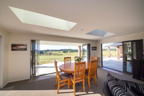 Photo of property in 219 Kahuterawa Road, Linton, Palmerston North, 4472