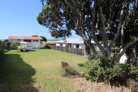 Photo of property in 47 Bluff Road, Kuaotunu West, Whitianga, 3592