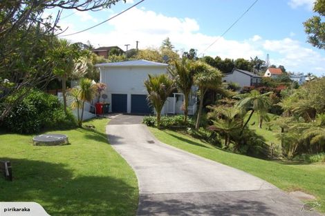 Photo of property in 29 Hebron Road, Waiake, Auckland, 0630