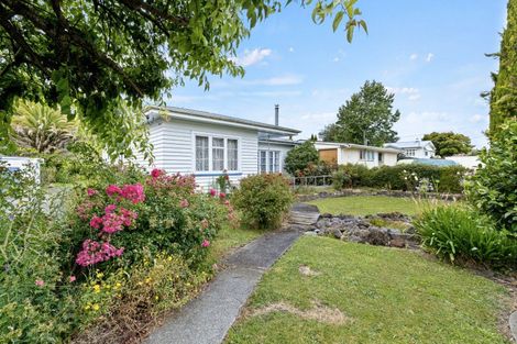 Photo of property in 45 Goldfinch Street, Taihape, 4720