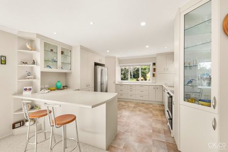 Photo of property in 28 Manuka Street, Stokes Valley, Lower Hutt, 5019