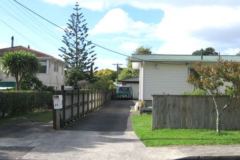 Photo of property in 1/1 Renata Crescent, Te Atatu Peninsula, Auckland, 0610