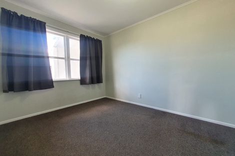 Photo of property in 24 Ronald Place, Manurewa, Auckland, 2102