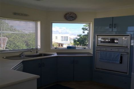 Photo of property in 30e Rita Street, Mount Maunganui, 3116